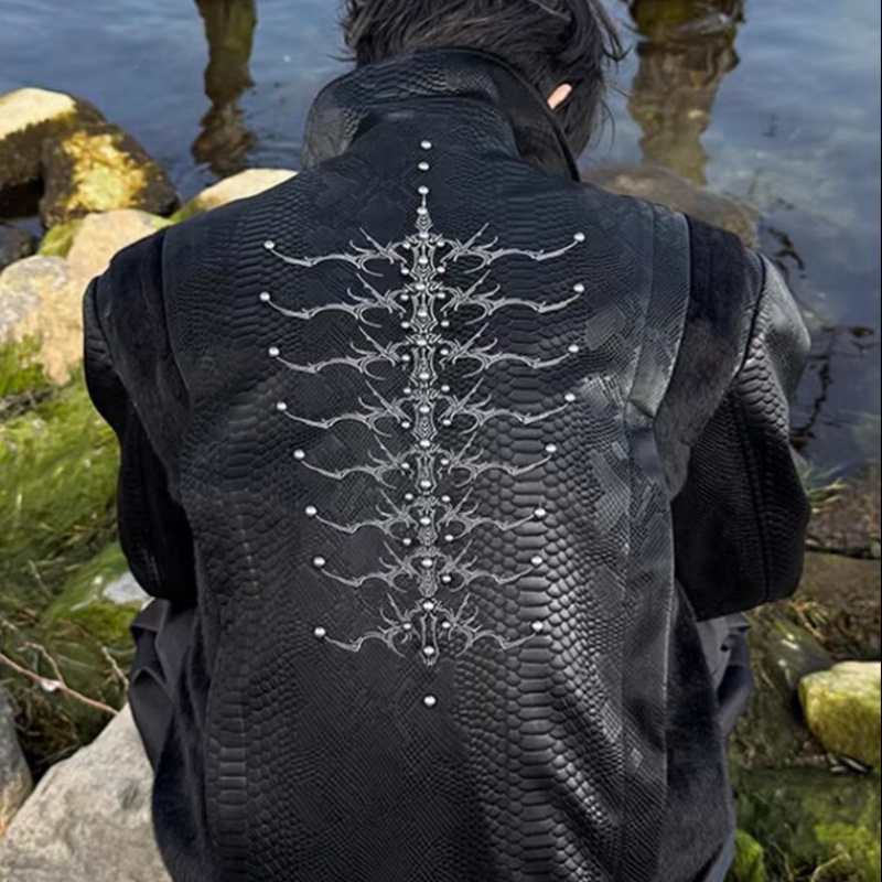 Men Black Snake Embossed Jacke – Streetwear Zipper recenzja i cena